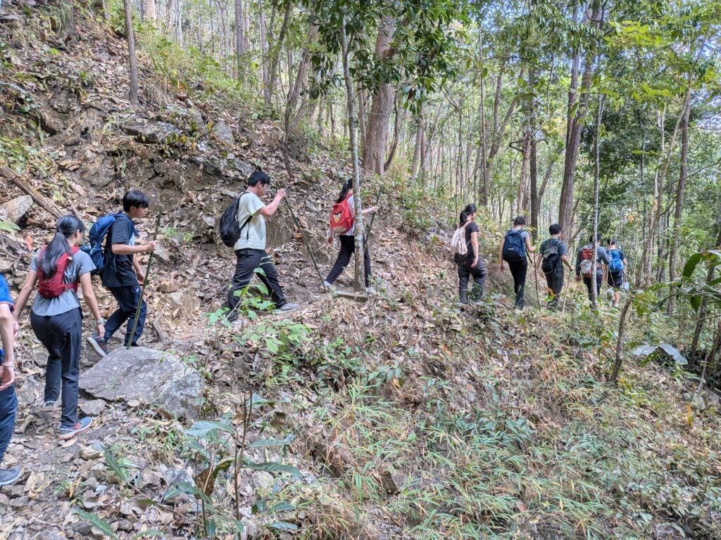 Overseas School Trip to Thailand: Building Student Independence & Confidence 